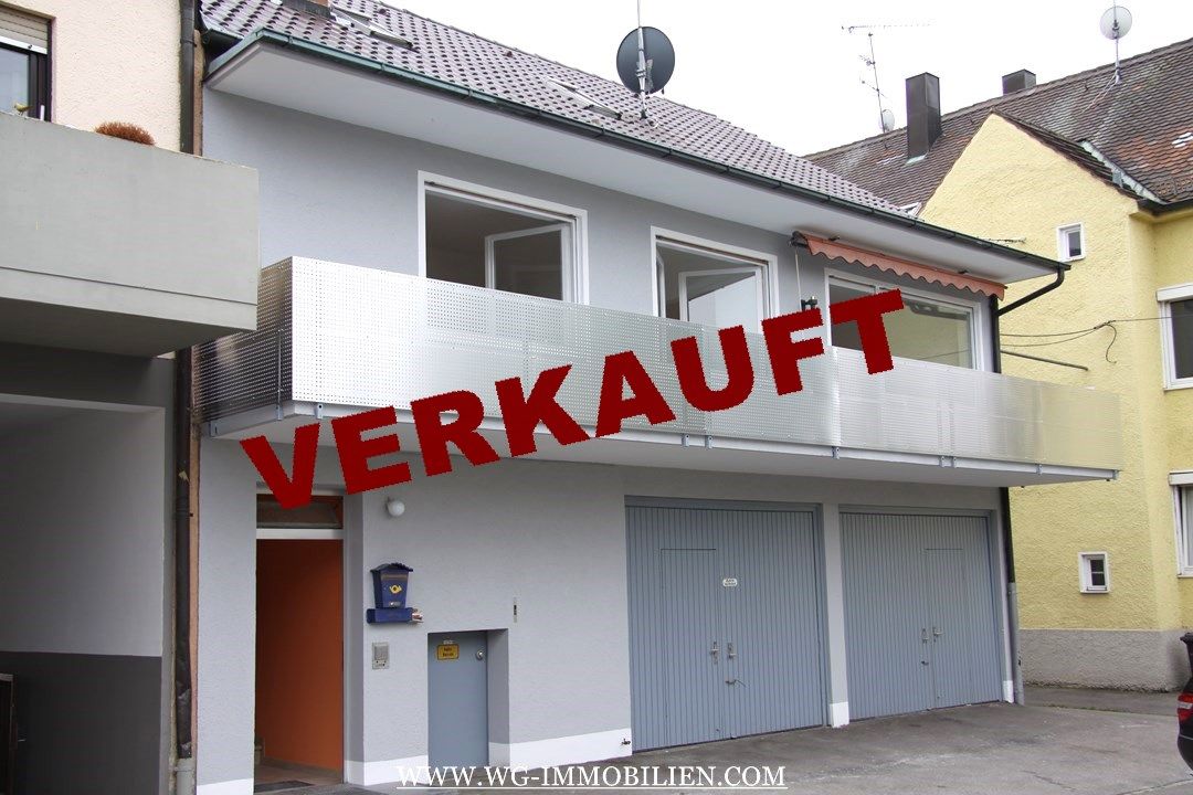 Augsburg: *Feldmayer Immobilien u. Verwaltung* Erweiterungsfähiges, saniertes Wohn-Gewerbegebäude, 4 ZKB,1 Garage, 2 Lagerräume 