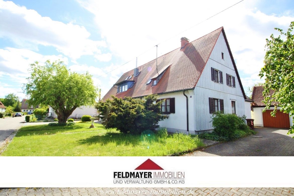 Meitingen: Verkauft! Schönes Heim auf eingewachsenem, großem Grundstück inkl. 2 Garagen in verkehrsberuhigter Lage!  