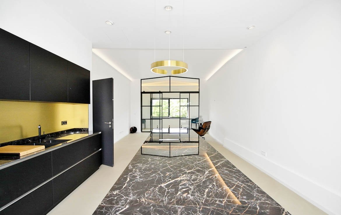 Augsburg: Top! Urbanes Wohnen mit Fernblick - Exquisite Stadtwohnung mit allen Extras (vollklimatisiert)! 