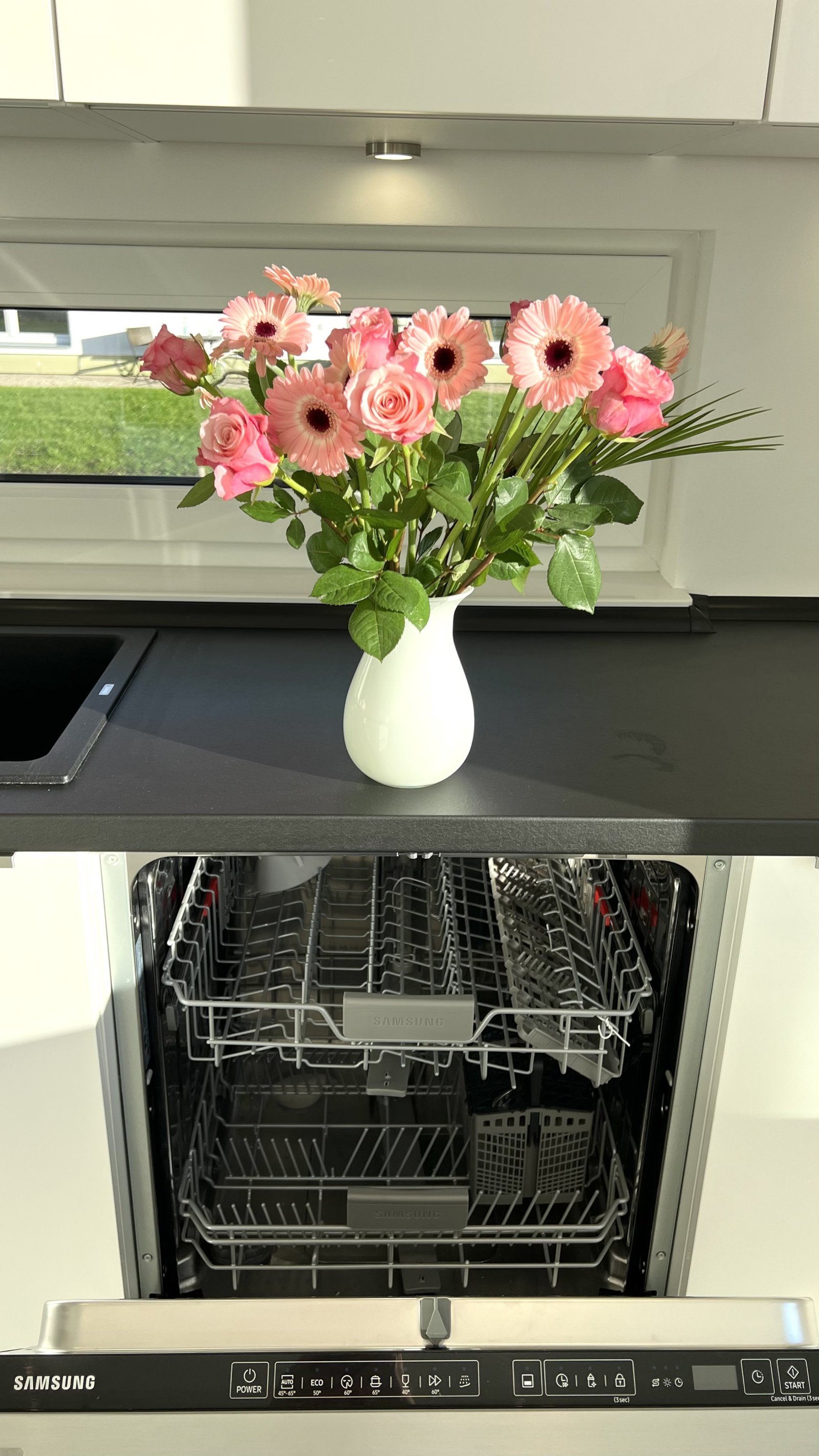 Haus (KfW 55, BJ 2023) mit Garten & Einbauküche – in Nördlingen, provisionsfrei, mit Baufirma-Garantie!