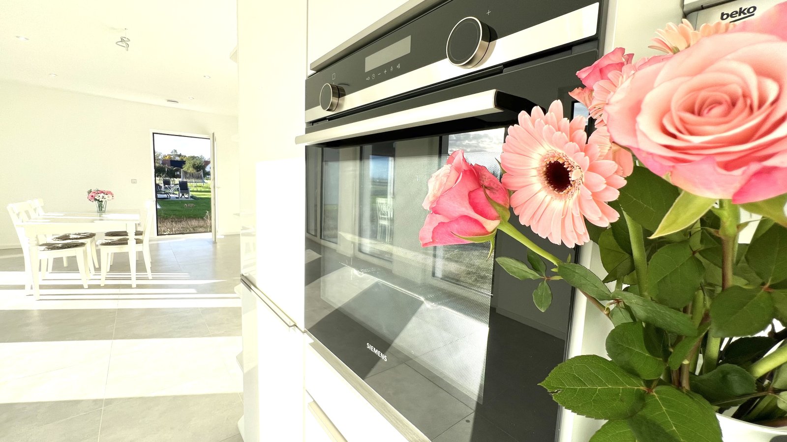 Haus (KfW 55, BJ 2023) mit Garten & Einbauküche – in Nördlingen, provisionsfrei, mit Baufirma-Garantie!