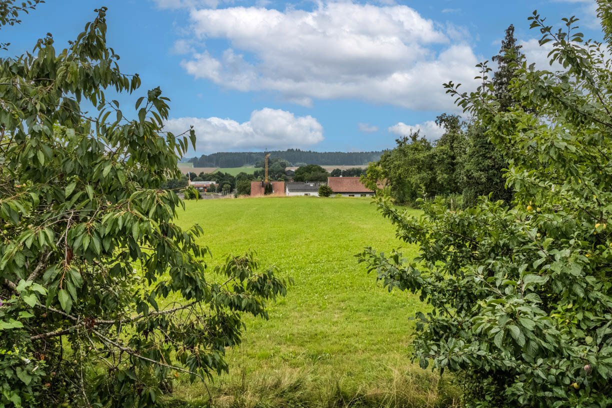 Traumhaftes Hofensemble mit Potenzial – zzgl. Bauplatz, Stadel, Grünland zur Pacht - 