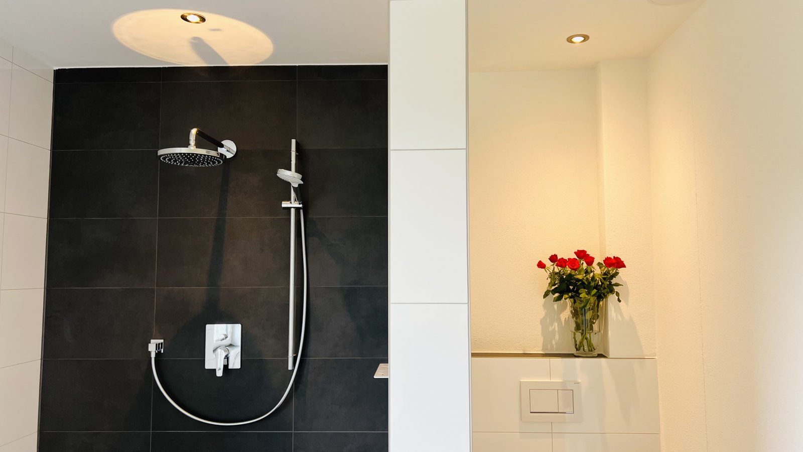 Teilmöbliertes Haus Neubau 2024, 5 Zimmer, EBK nahe Augsburg, Neusäß, Gersthofen