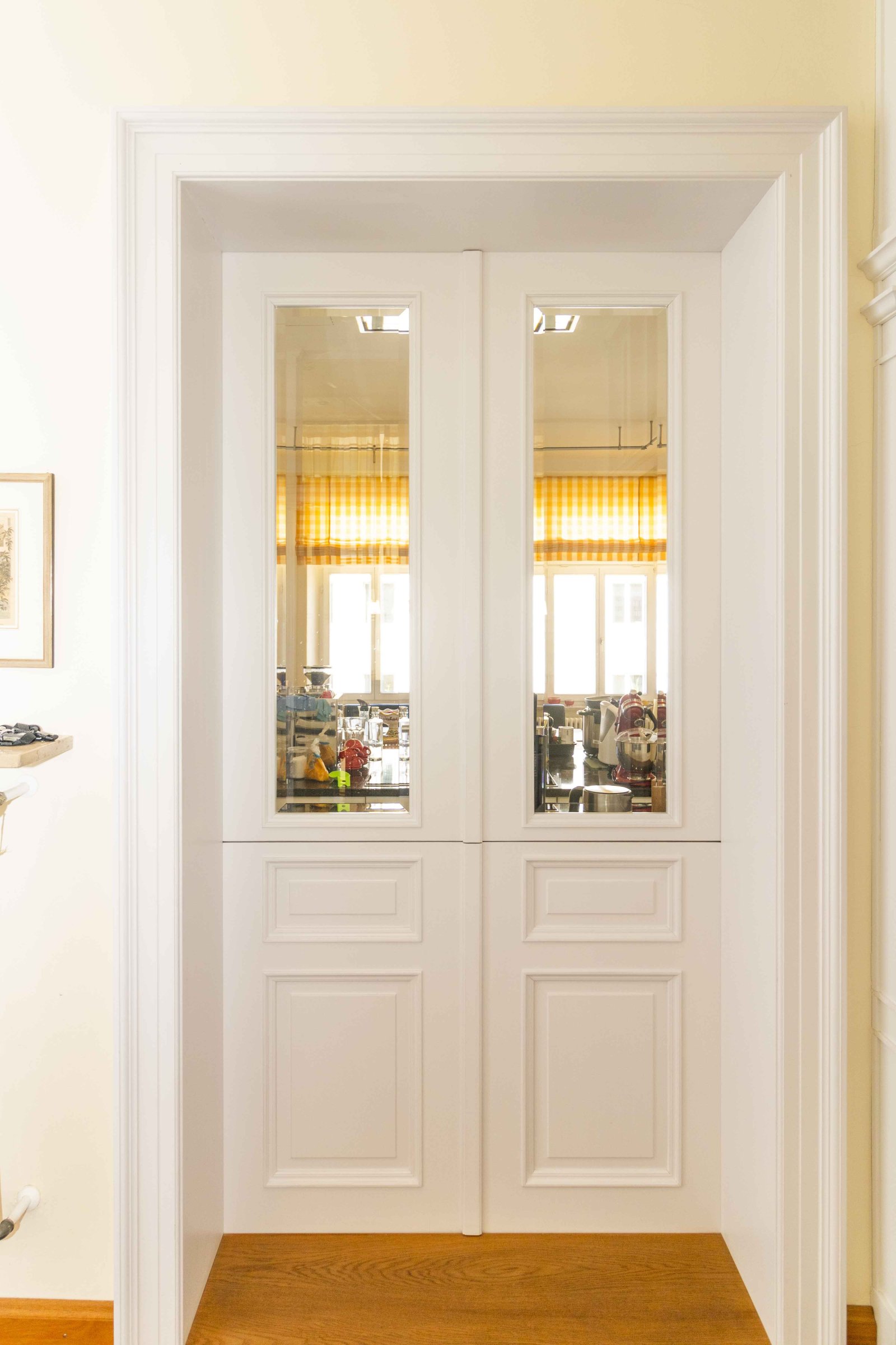 Wohnen auf höchstem Niveau: Exklusive Altbauwohnung in bester Innenstadtlage