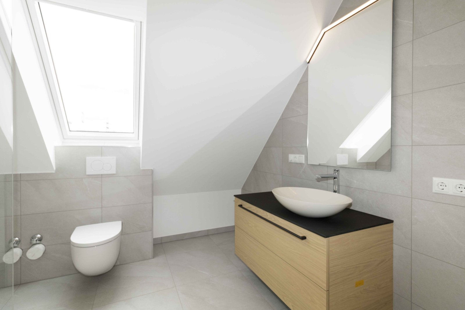 Moderne 5 ZKB Gartenwohnung mit 2 Terrassen - Neubaustandard KFW 55 - luxuriöse Ausstattung