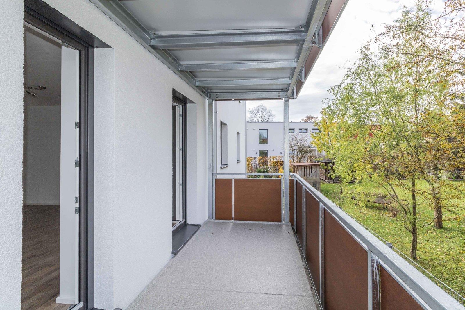 Moderne 5 ZKB Gartenwohnung mit 2 Terrassen - Neubaustandard KFW 55 - luxuriöse Ausstattung