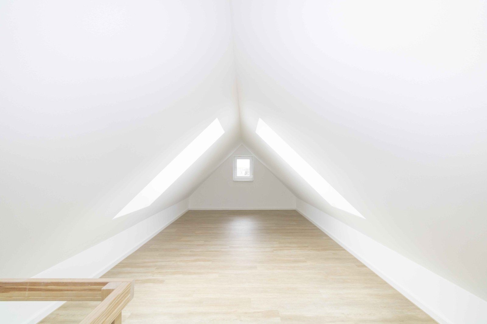 Moderne Mietwohnungen mit großen Balkonen/Garten/Terrassen - Neubaustandard KFW 55 - luxuriöse Ausstattung 