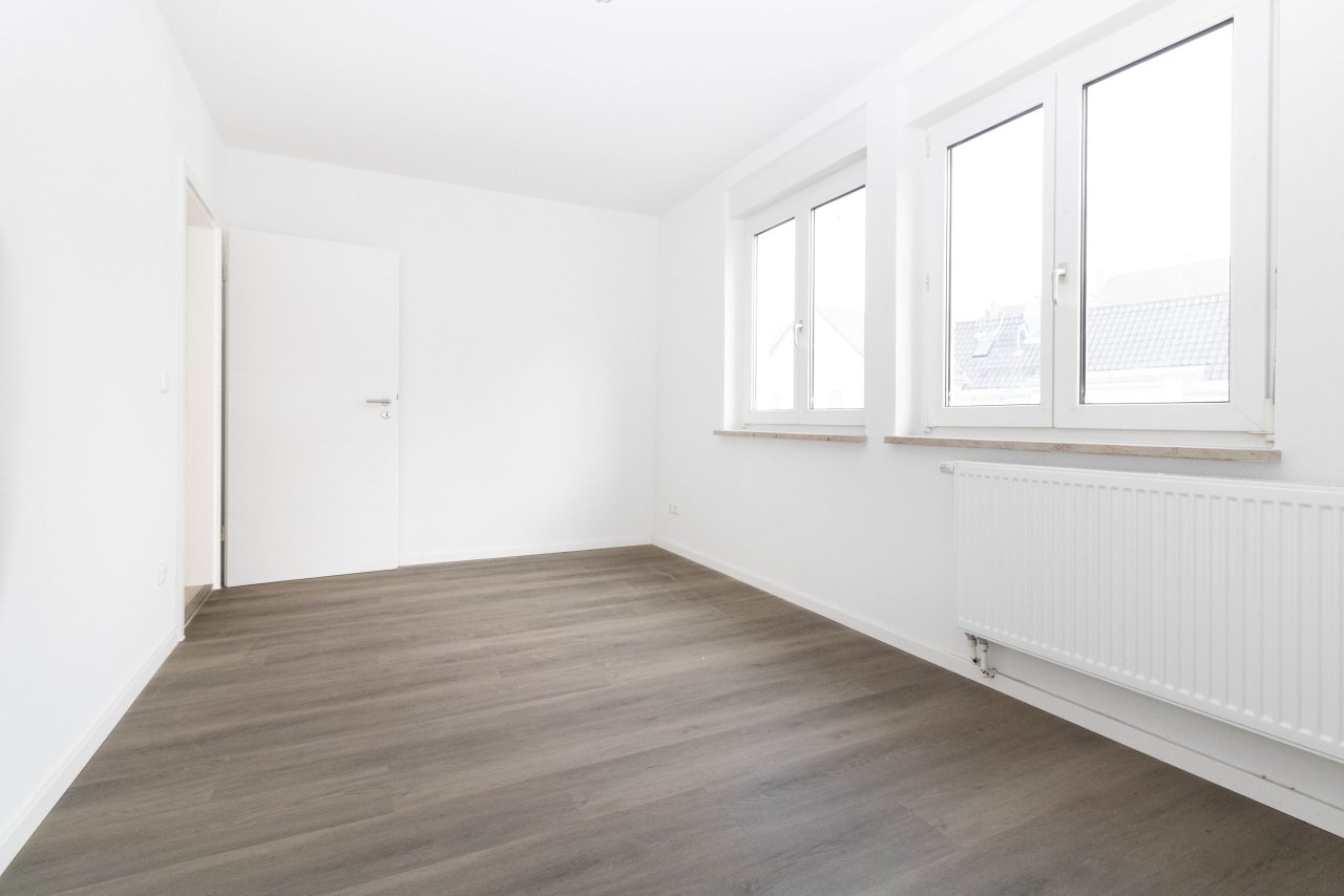 WG-Suchende aufgepasst! Top renovierte 3 ZKB mit EBK