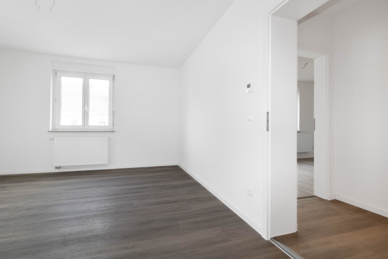 WG-Suchende aufgepasst! Top renovierte 3 ZKB mit EBK