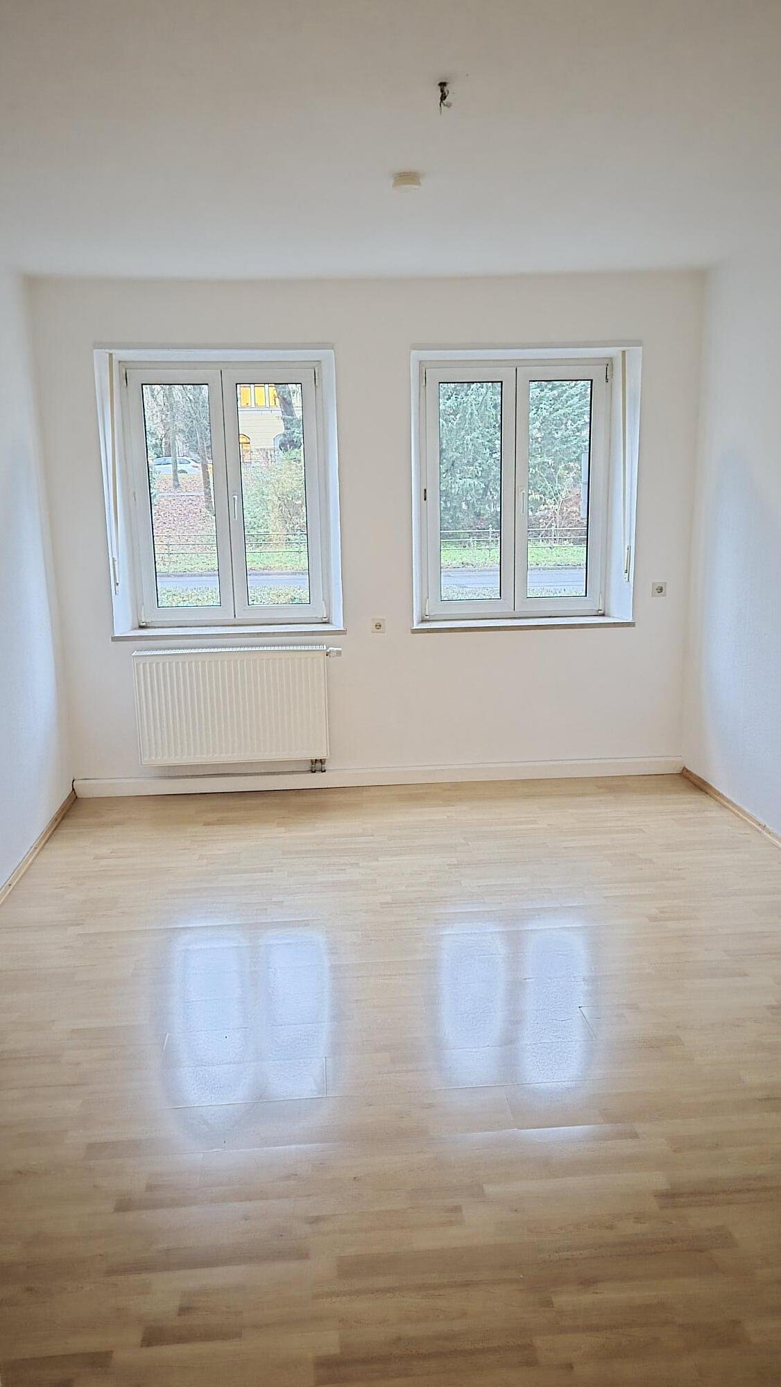 Augsburg: Helle, großzügige 4-ZKB Wohnung in Top Stadtlage  