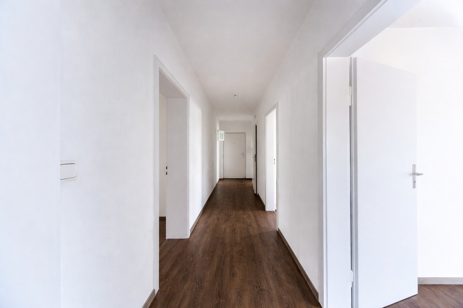 Helle, sanierte 3 ZKB mit Balkon und Außenstellplatz in Hochzoll