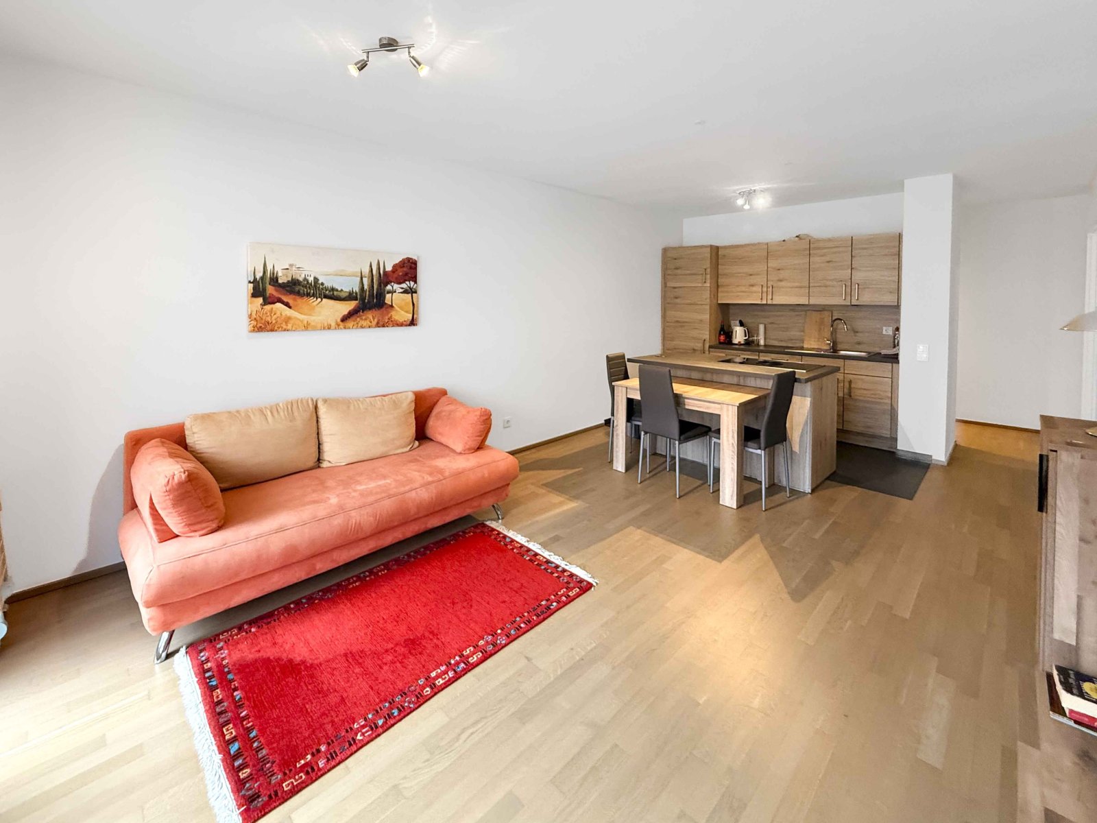 Befristet auf 2 Jahre! - Attraktive 2-ZKB-Neubauwohnung mit großem Balkon, EBK 