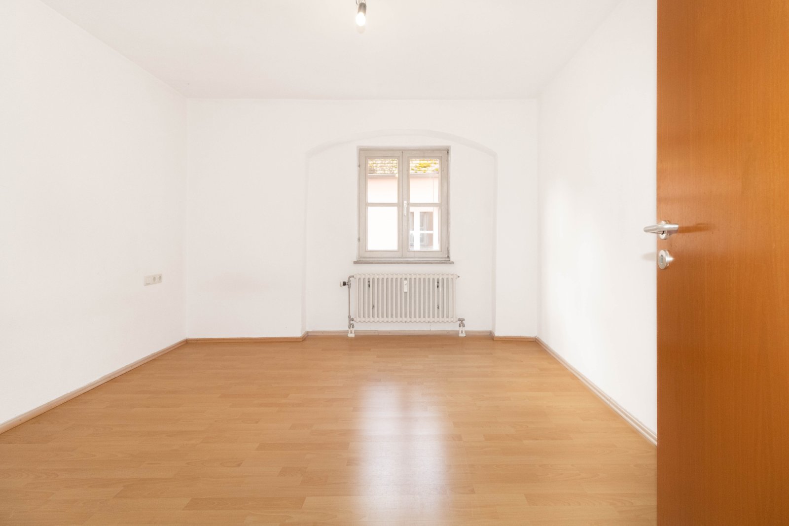 Denkmalgeschütztes Altbaujuwel mit 12 Wohneinheiten - sanierter Zustand & zentrale Innenstadtlage