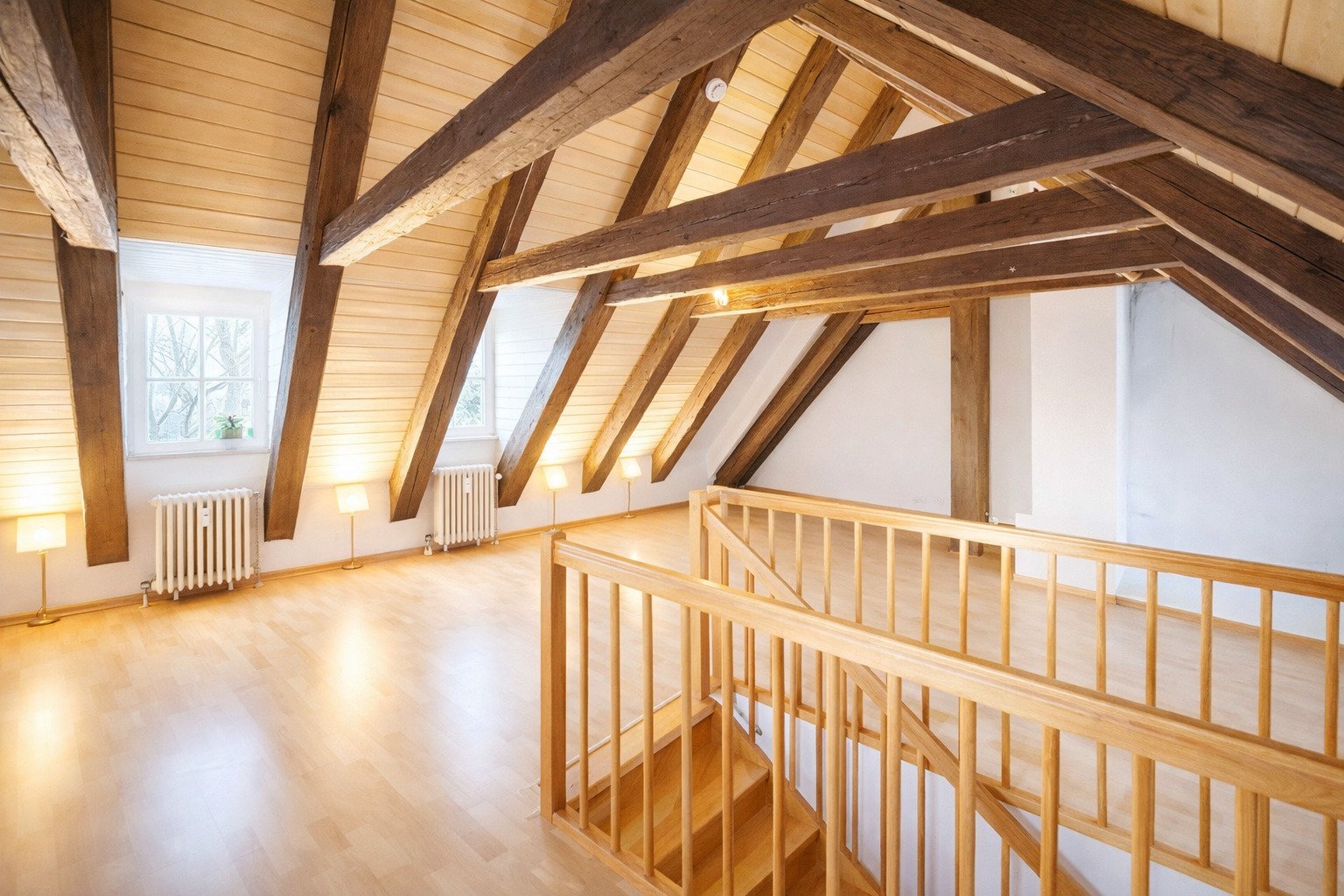 Denkmalgeschütztes Altbaujuwel mit 12 Wohneinheiten - sanierter Zustand & zentrale Innenstadtlage