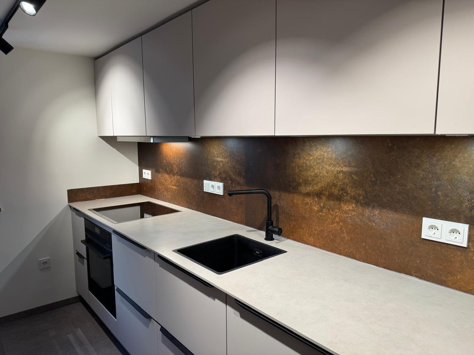 Denkmalgeschütztes Altbaujuwel mit 12 Wohneinheiten - sanierter Zustand & zentrale Innenstadtlage