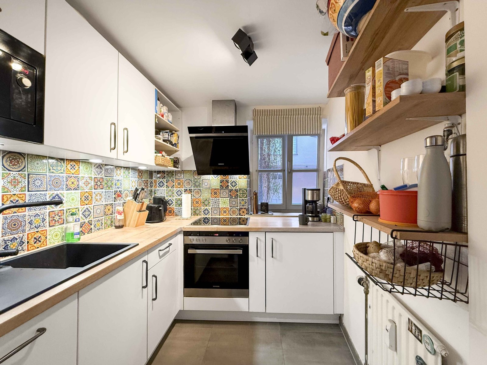 Denkmalgeschütztes Altbaujuwel mit 12 Wohneinheiten - sanierter Zustand & zentrale Innenstadtlage