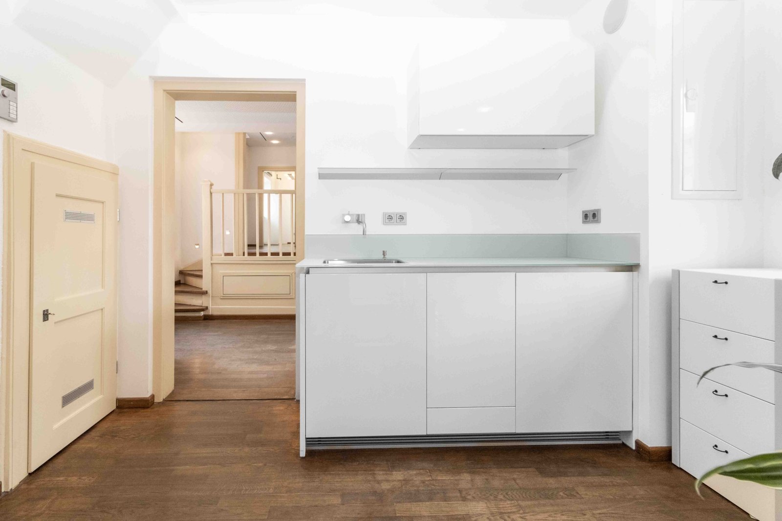 Architektonisch reizvolles Gewerbe / Büroflächen /Atelier / Ausstellungsräume in bester Innenstadtlage, Fischertor