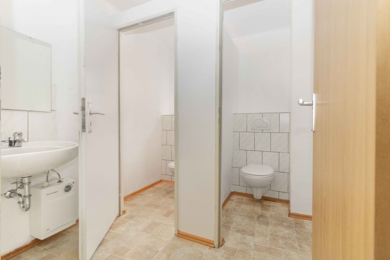 Charmante Ladeneinheit mit vielseitigem Nutzungspotenzial in der Augsburger Altstadt