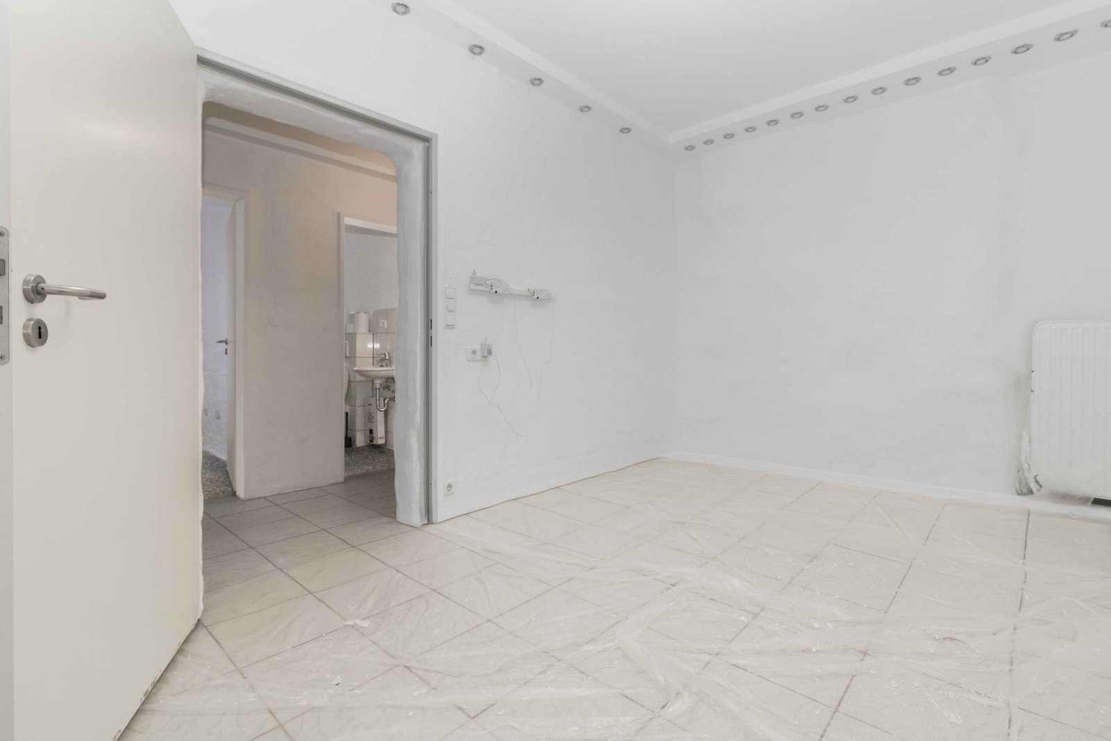 Charmante Ladeneinheit mit vielseitigem Nutzungspotenzial in der Augsburger Altstadt