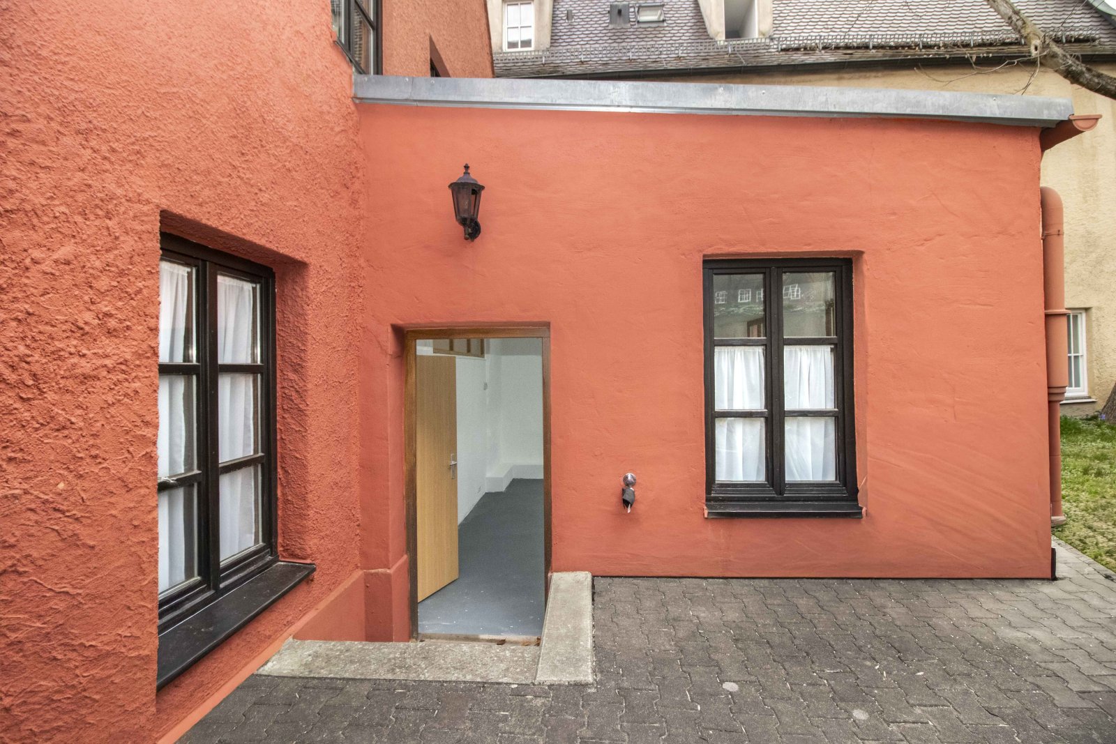 Charmante Ladeneinheit mit vielseitigem Nutzungspotenzial in der Augsburger Altstadt