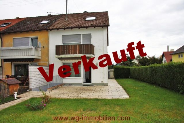 Augsburg, Inningen: *WG Immobilien GmbH* Schmuckes Häuschen mit Garage, großer Garten 