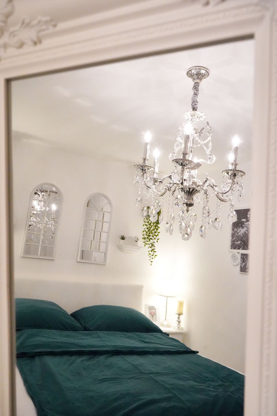 Schlafzimmer mit Zugang zur Ostterrasse Schlafzimmer mit Zugang zur Ostterrasse